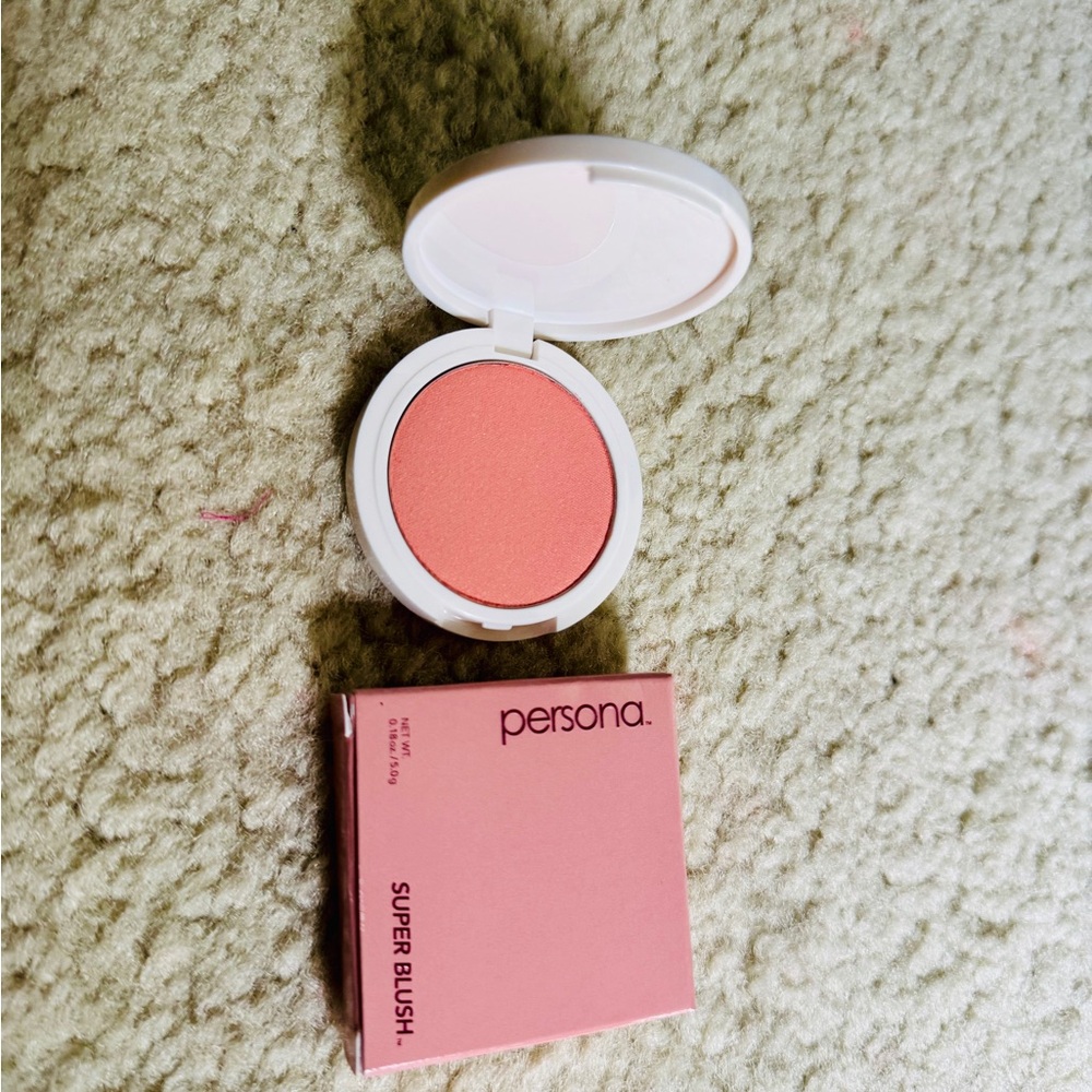 Persona Blush in Coral Delight